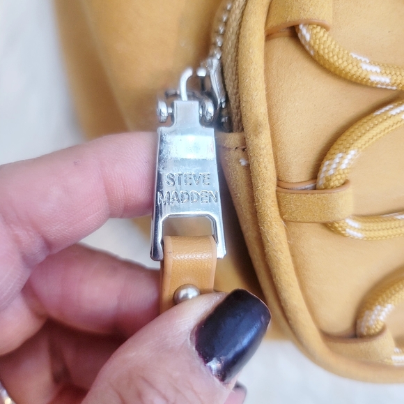 STEVE MADDEN STEVE MADDEN KARMENN CROSSBODY BAG, TAN & SILVER RHINESTONES - Picture 8 of 17